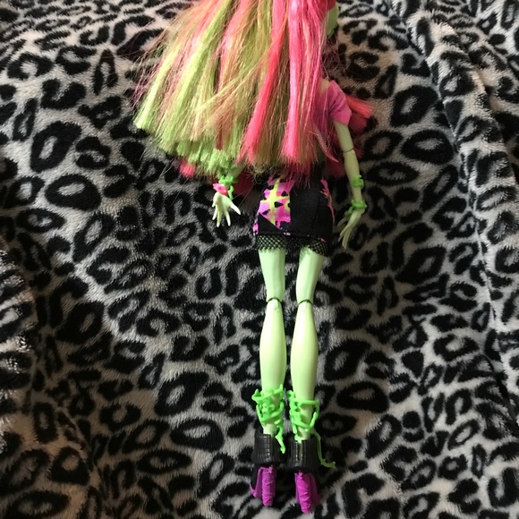 Monster high doll. (Venus) - Picture 2 of 2