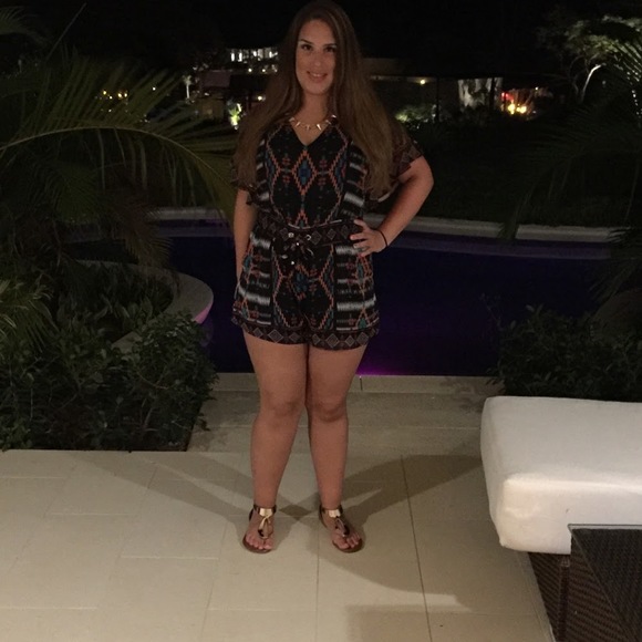 Meet your Posher, Stephanie - Picture 1 of 1