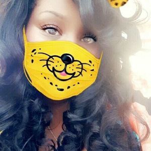 Meet your Posher, Ashley