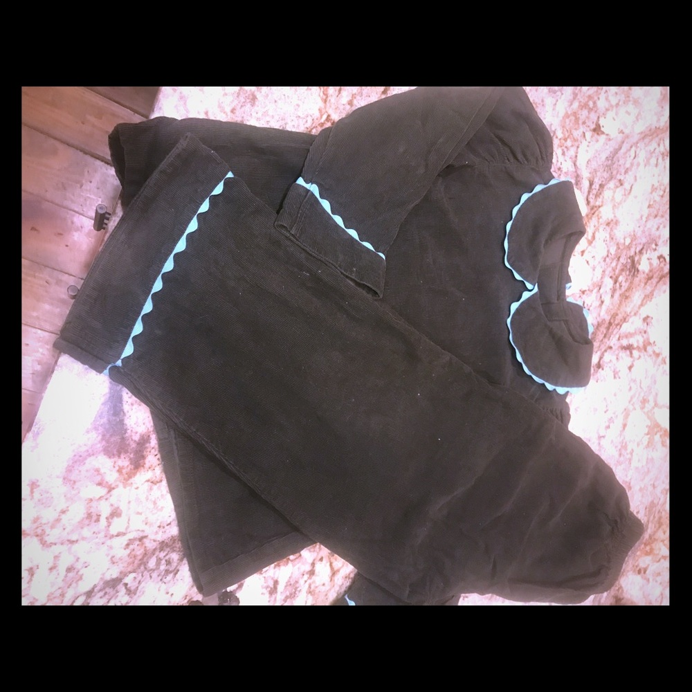 Banana Split size 4 pants outfit