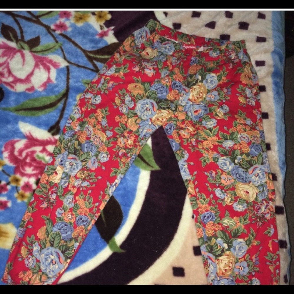 Supreme floral