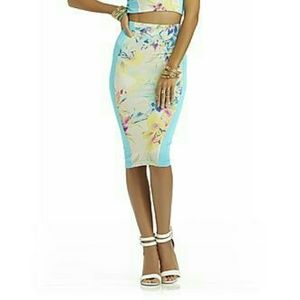 💅Nicki Minaj skirt set💅