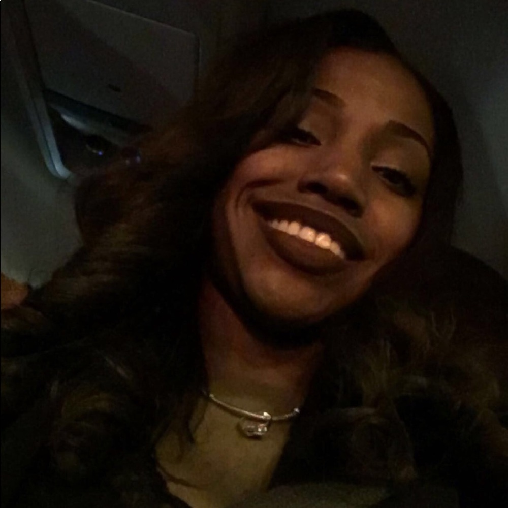 Meet your Posher, Ash