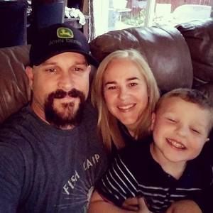 Meet your Posher, Kim