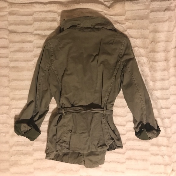 Army green jacket - Picture 2 of 4