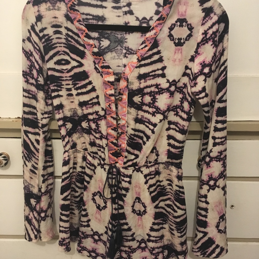 Romper - Picture 2 of 2