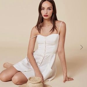 NWT Reformation Amery Dress