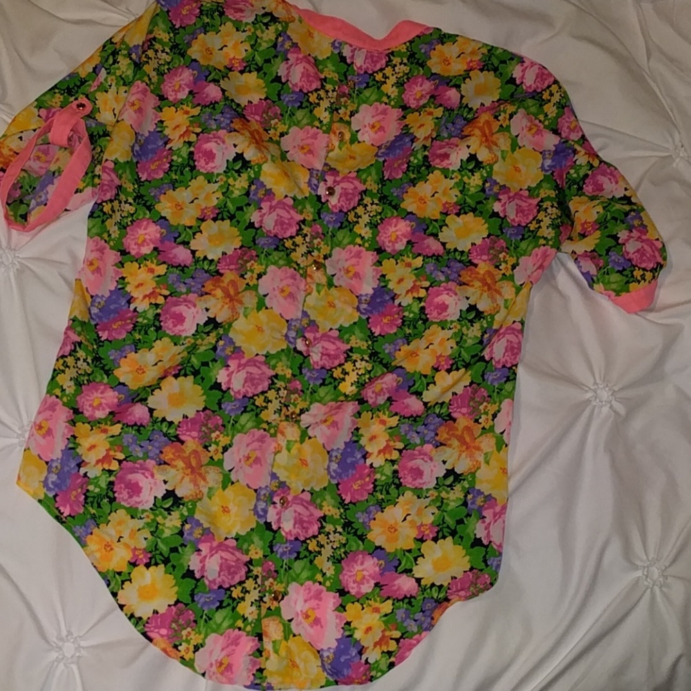 Colorful blouse - Picture 3 of 6