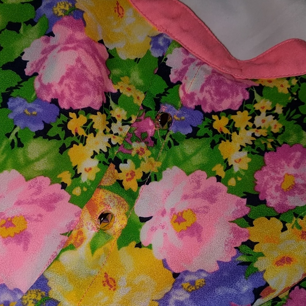 Colorful blouse - Picture 4 of 6