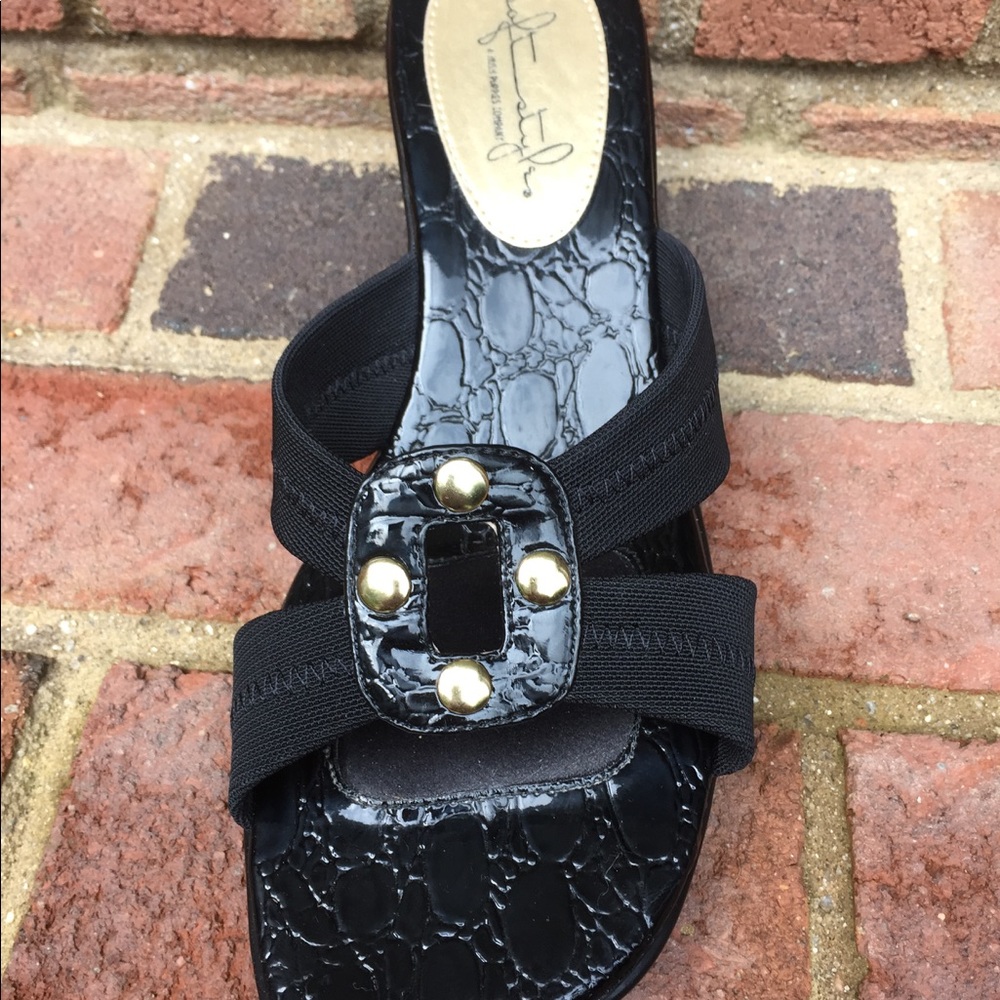 Hush Puppy Classy Black Sandal