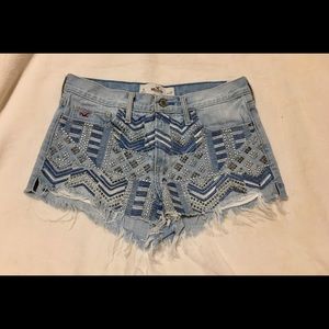 High-Waisted Studded Jean Hollister Shorts