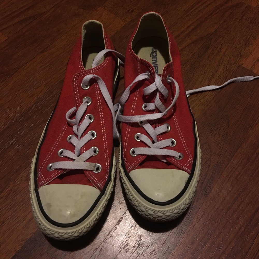 Red converse