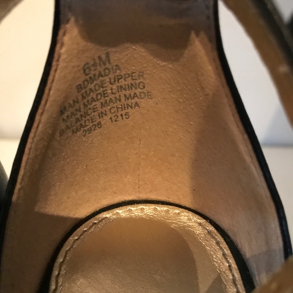 Black Small Heels - Picture 6 of 6