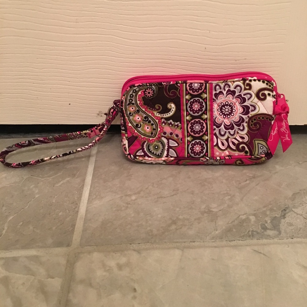 pink floral Vera Bradley wristlet