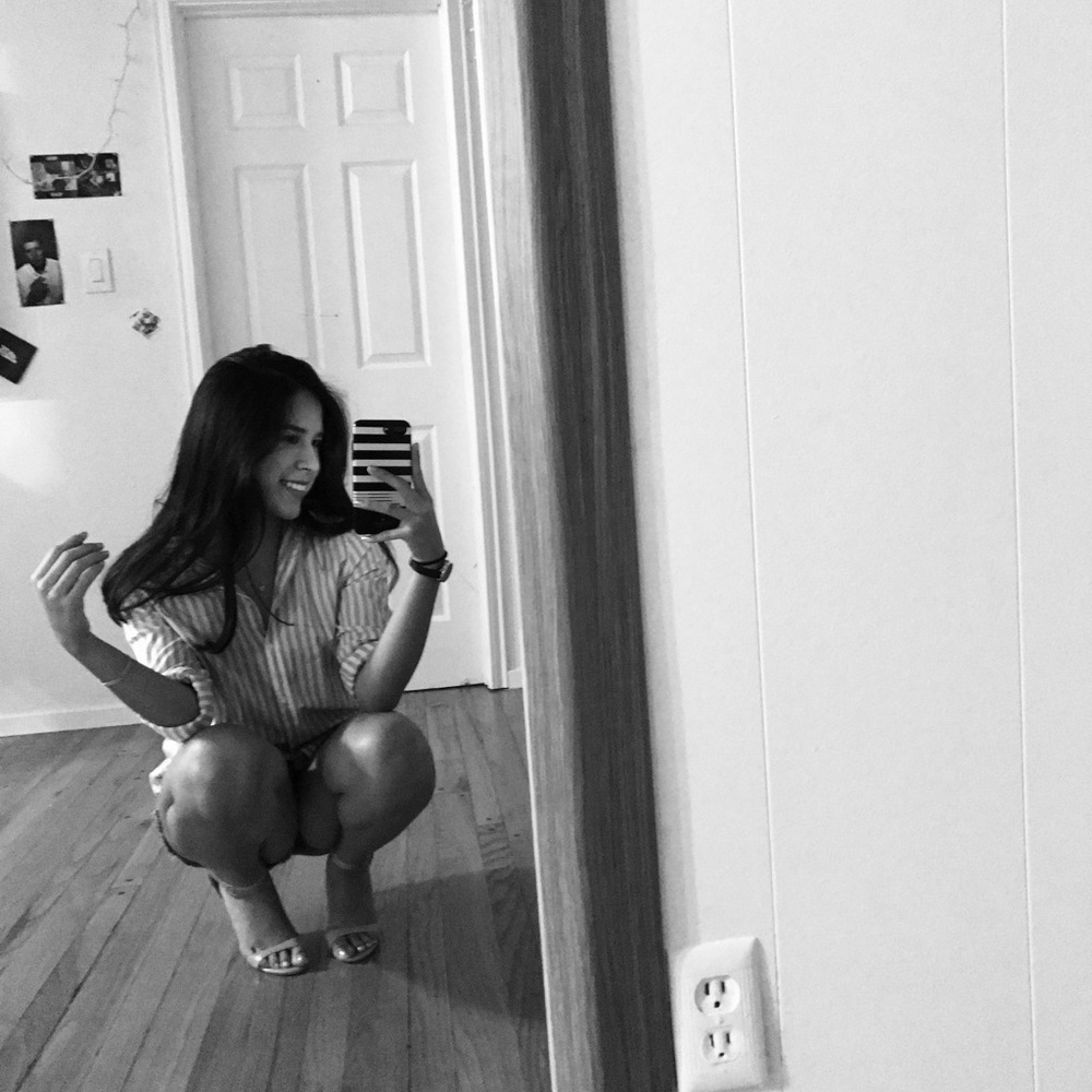 Hey guys meet me! Check my description!!
