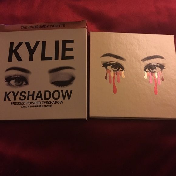 Kylie burgundy palette authentic - Picture 2 of 7