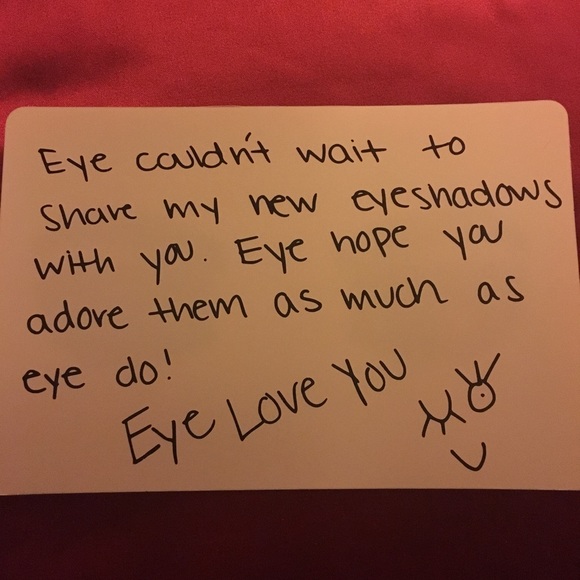 Kylie burgundy palette authentic - Picture 5 of 7