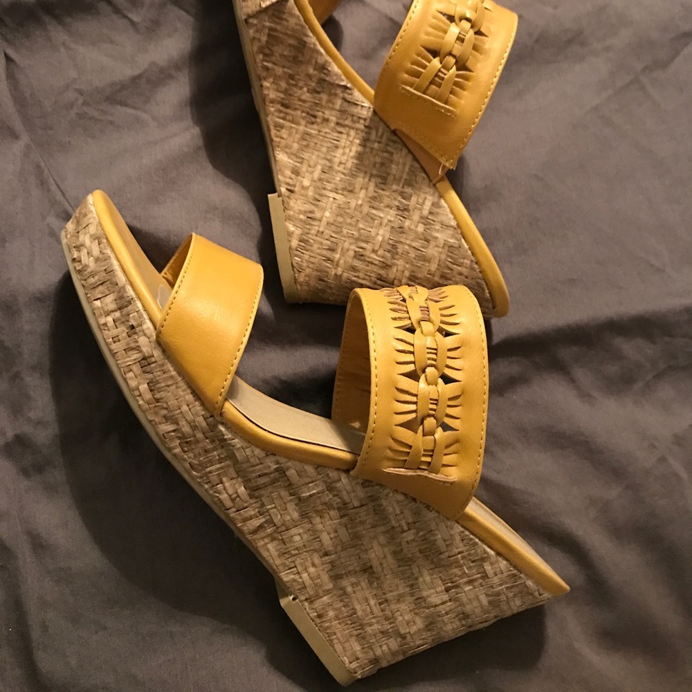 Wedges - Picture 2 of 3