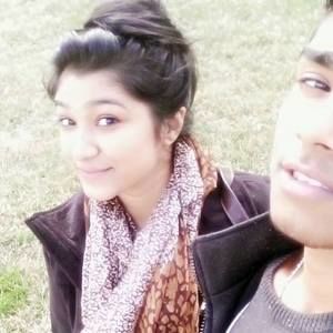 Meet your Posher, Khadeeja