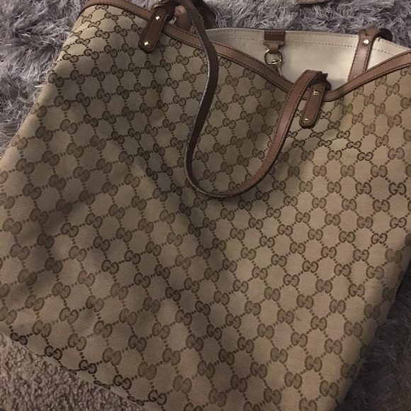 Gucci tote - Picture 3 of 3