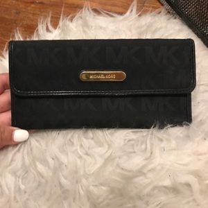 Black Michael Kors Wallet