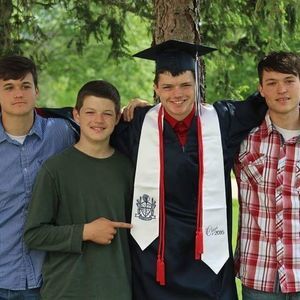 Meet your Posher, Hayden