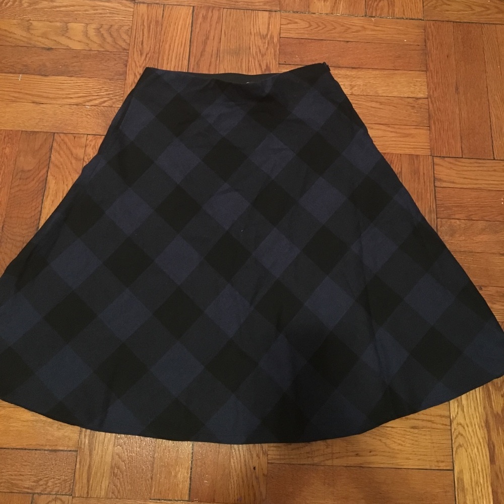 Wool-like flared skirt, navy and black