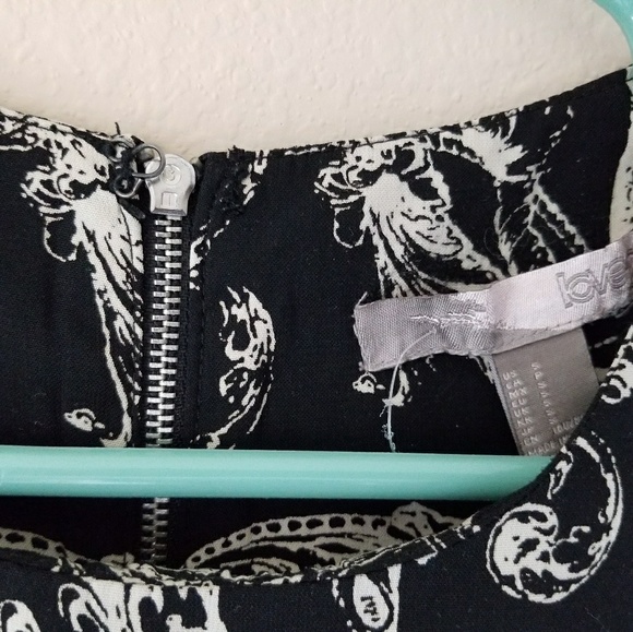 Forever 21 Contemporary | Short Sleeve Print Dress - Picture 5 of 6