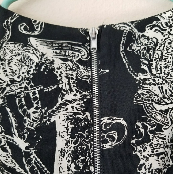 Forever 21 Contemporary | Short Sleeve Print Dress - Picture 6 of 6