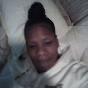 Meet your Posher, Elisie