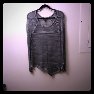 A Rock & Republic mesh brand new shirt