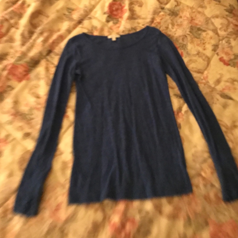 Long sleeve thumb hole top
