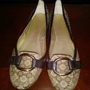 Nine West Size 8 Womens Flats