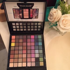 Smashbox complete makeup palette