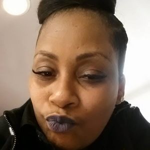 Meet your Posher, Ebony