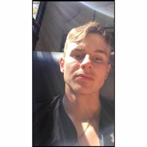 Meet your Posher, Kade