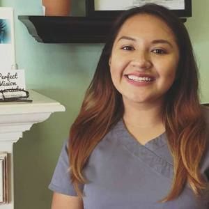 Meet your Posher, Estefany