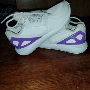 Adidas Tubular runners