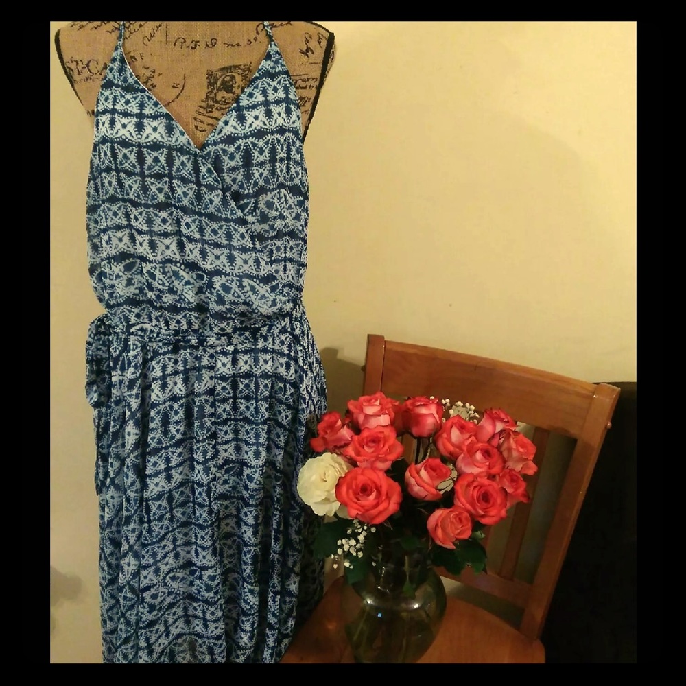 CLOSET CLEAROUT! Banana Republic Maxi