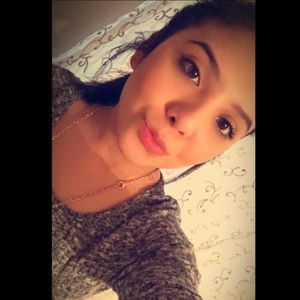 Meet your Posher, Kristelle