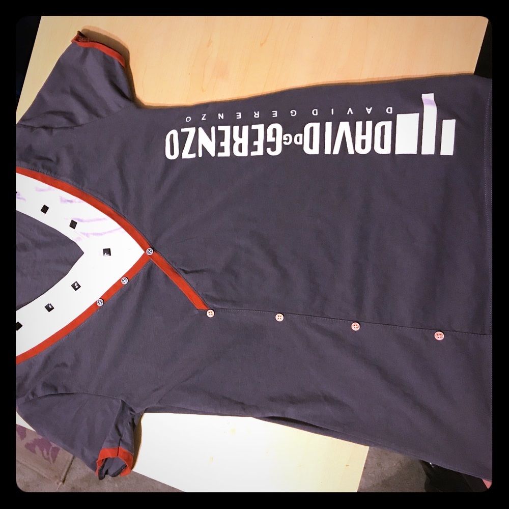 David & Gerenzo women's v-neck