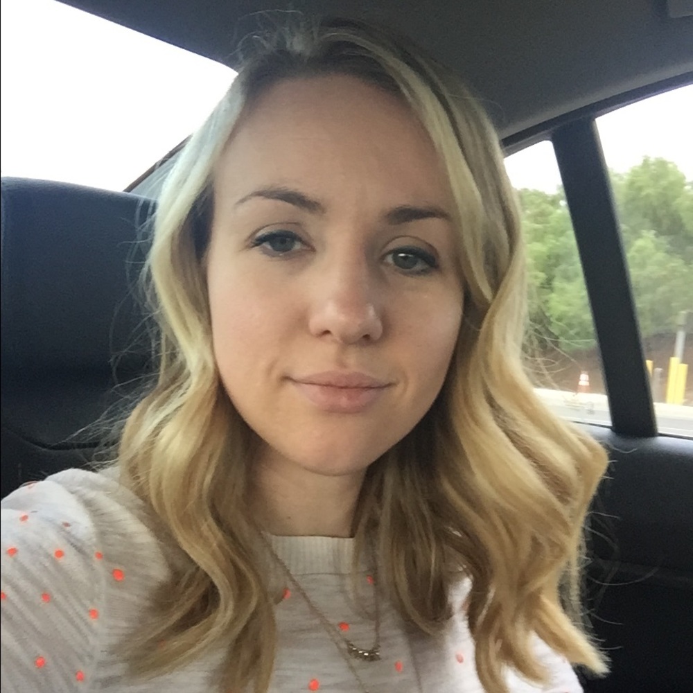 Meet your Posher, Lisa