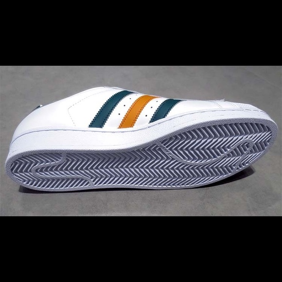 ADIDAS SUPERSTAR 2 – Magic Sneaker Adidas Originals Superstar sneakers