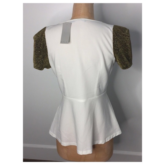 Epique Moi white Shirt with gold/shimmer sleeves - Picture 2 of 4