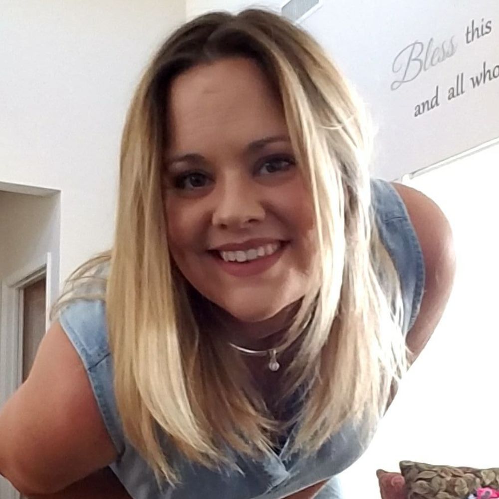 Meet your Posher, Jennifer