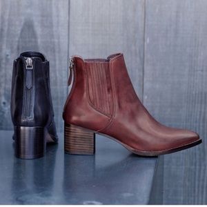 Halogen Black Leather Bootie