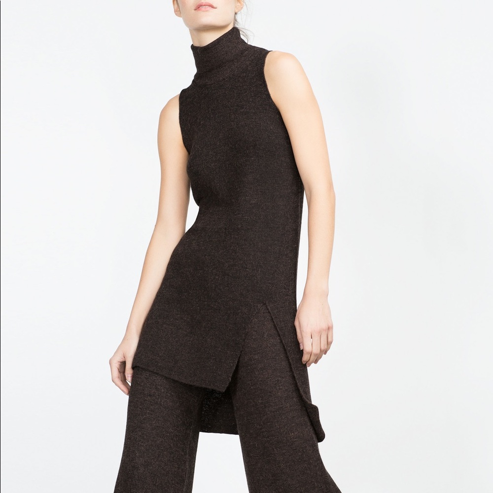 NWOT Zara High neck top