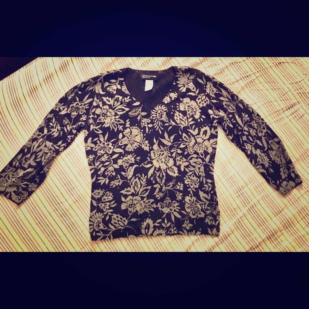 Jones New York Floral Sweater!