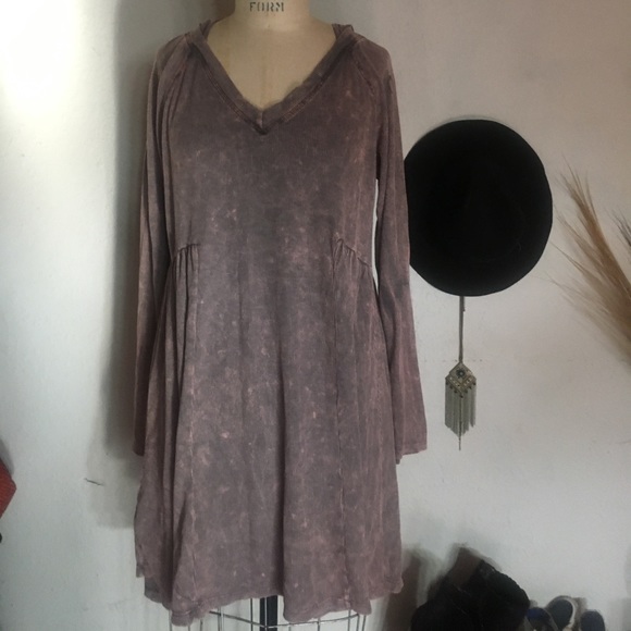 Vintage Dresses & Skirts - Distressed Mauvy Hoodie Dress!! ❤️