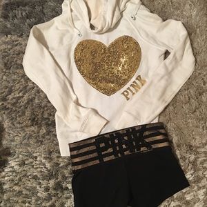 SOLD. Victoria Secret|Pink XS Bundle!